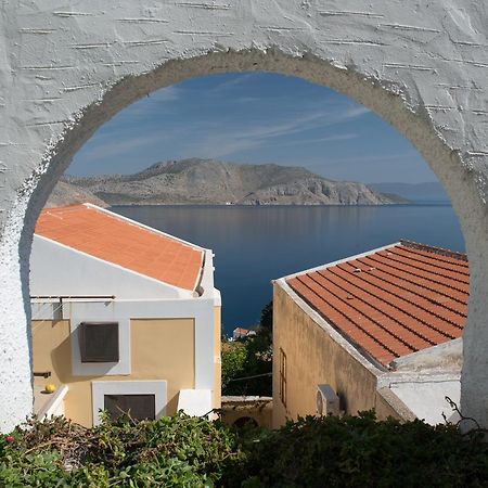 Kyklameno Apartment Symi Exteriér fotografie