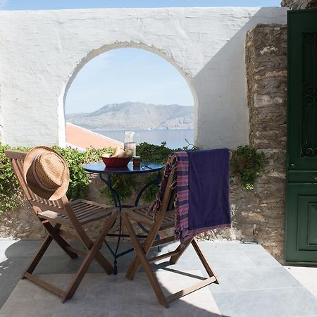 Kyklameno Apartment Symi Exteriér fotografie