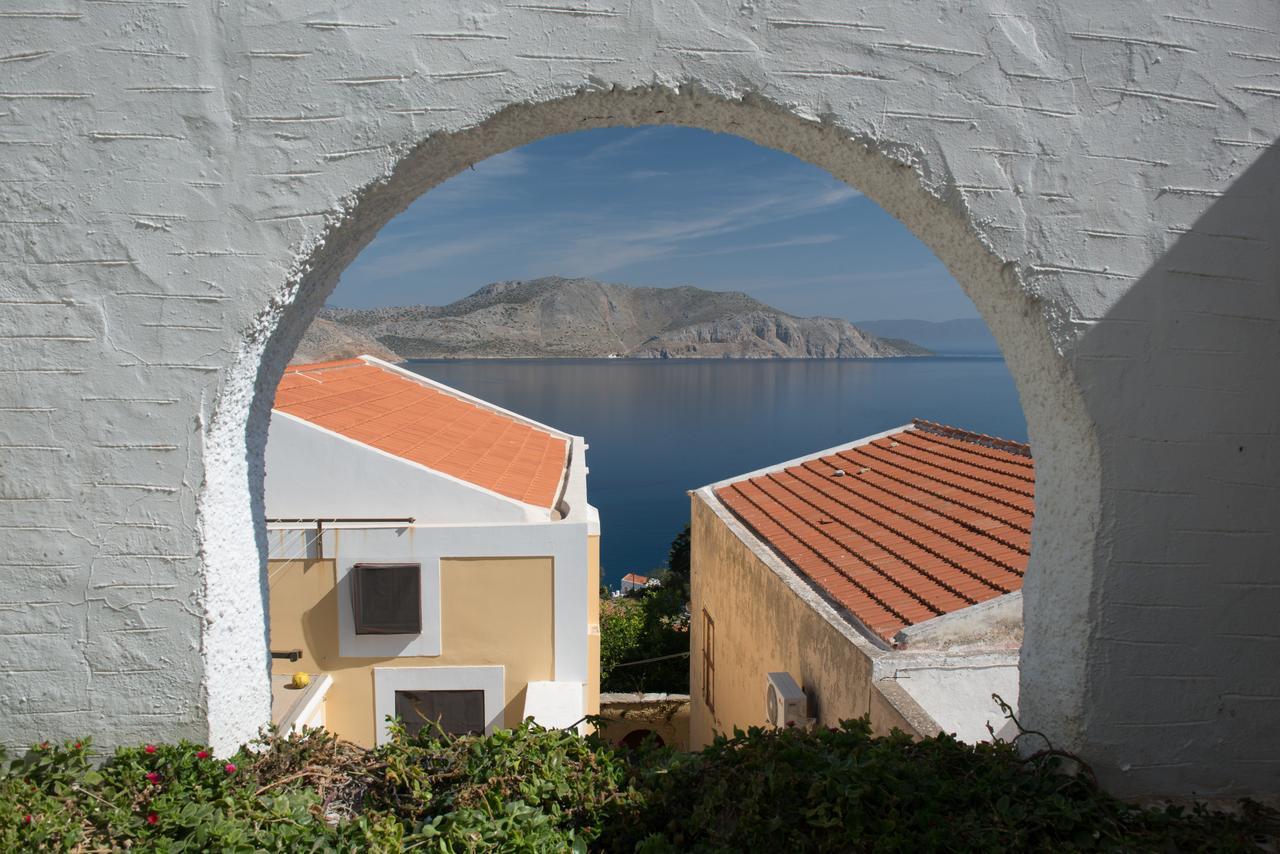 Kyklameno Apartment Symi Exteriér fotografie